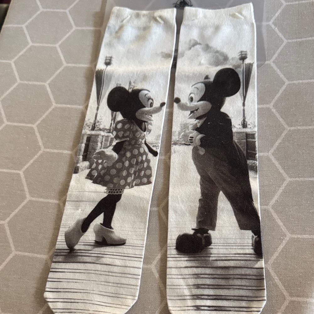 Disney Mickey and Minnie Kids Socks - Gray and Black